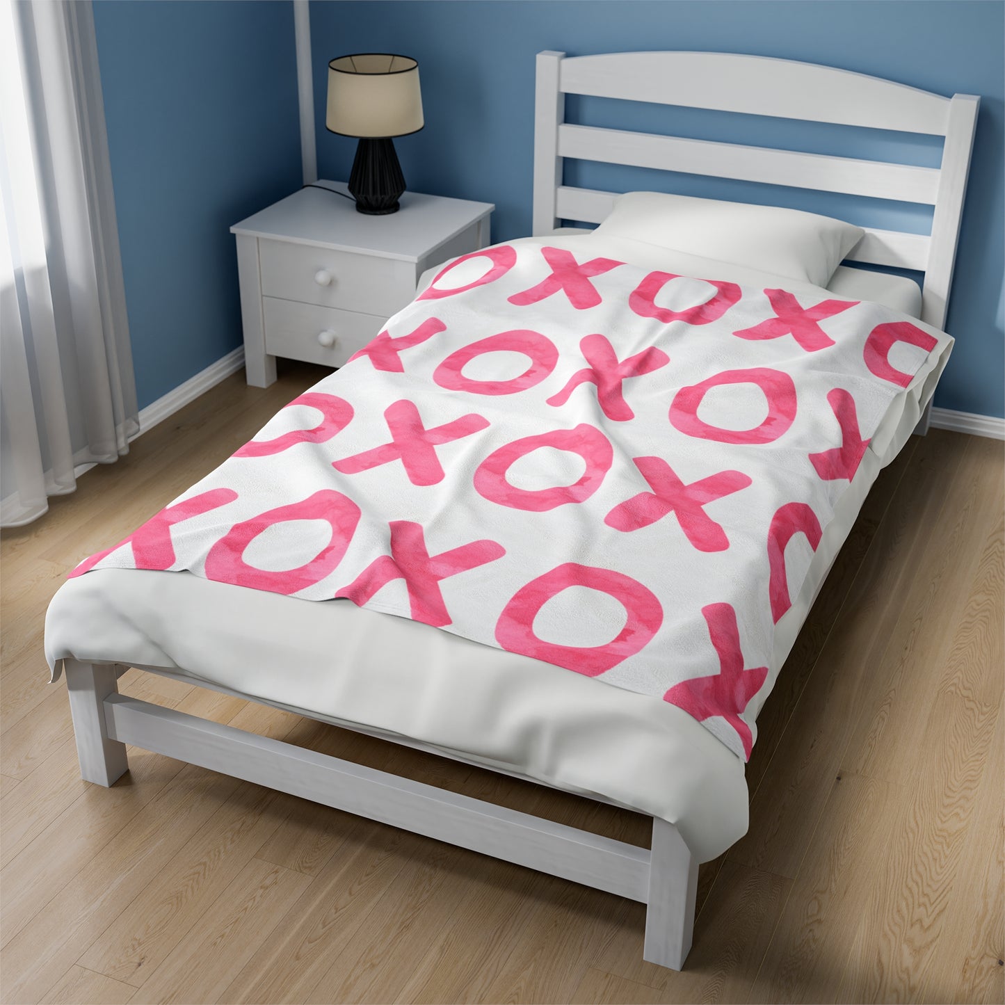 Plush Blanket - Valentine's Day XOXO Design