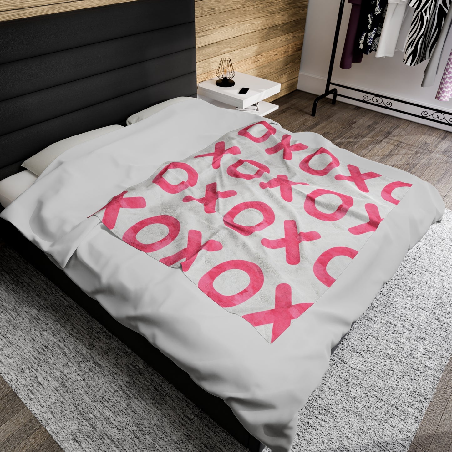 Plush Blanket - Valentine's Day XOXO Design